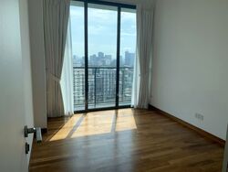 RiverGate (D9), Apartment #579189331
